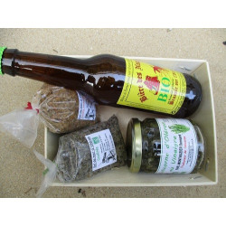 panier gourmand chez terreetmer17 " le petit bio"
